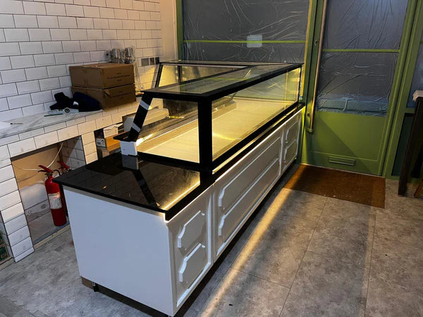 Custom L Shape Refrigerated Display Counter for Cafés &amp; Bakeries