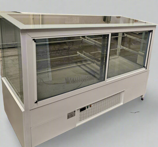 Fridges World | Cake Display Fridge – 190cm Wide | Cake Display Cases