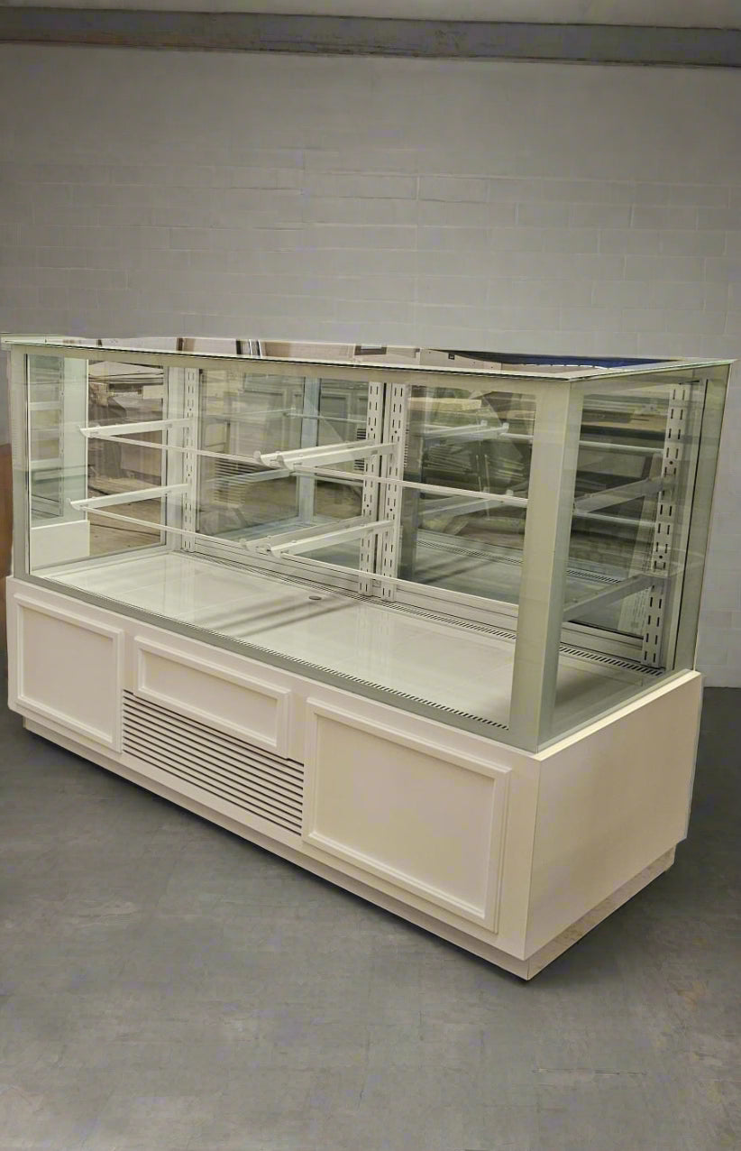 Cake Display Fridge – 190cm Wide